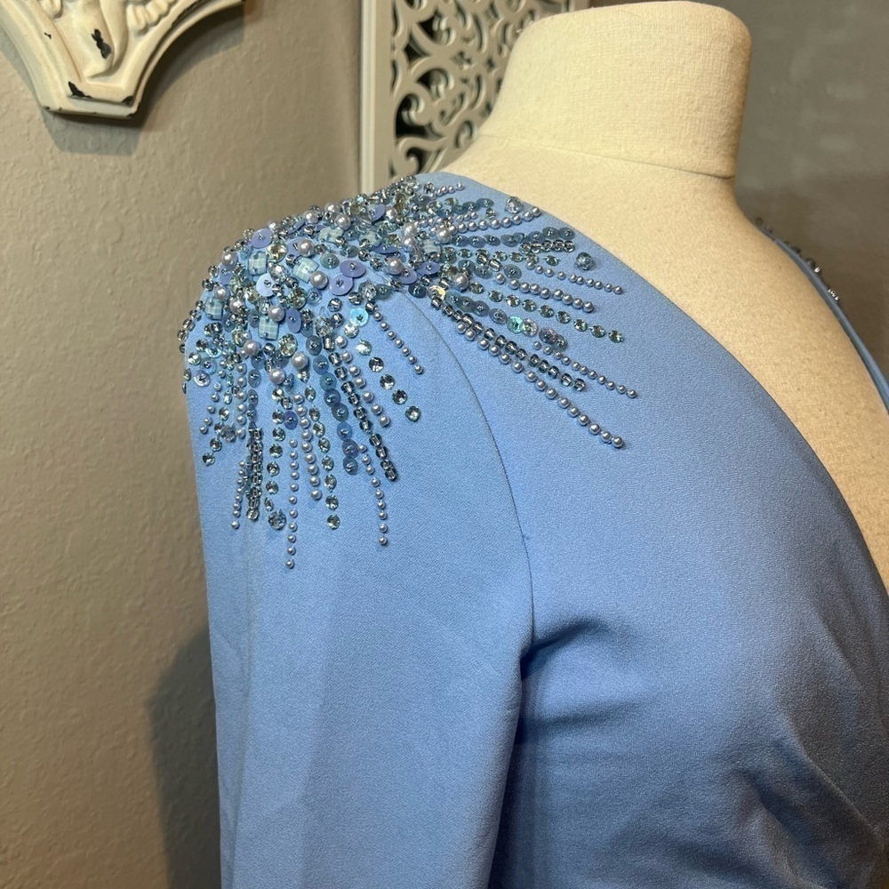 Elegant Adrianna Papel blue dress - Picture 7 of 16